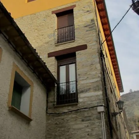 De Yebra * Yebra de Basa