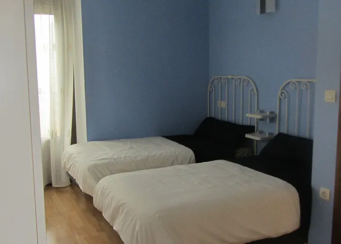 Auberge de jeunesse De Yebra *