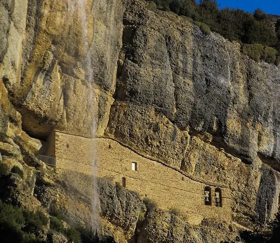 De Yebra Yebra de Basa