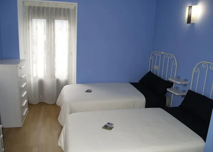 De Yebra Auberge de jeunesse *