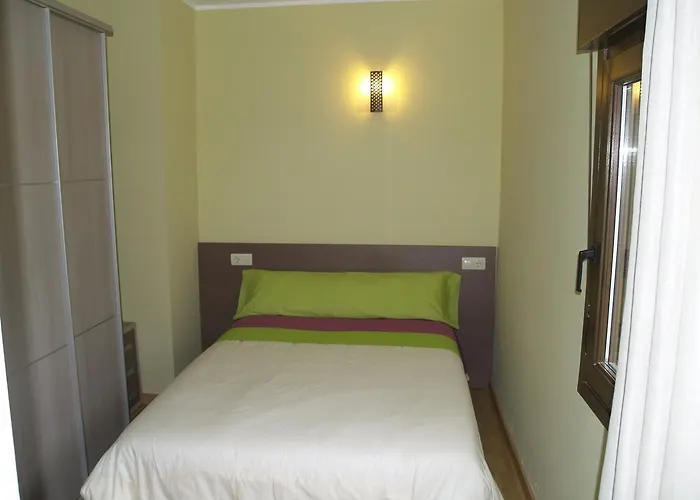 Auberge de jeunesse De Yebra *