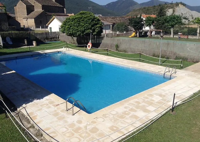 Auberge de jeunesse De Yebra