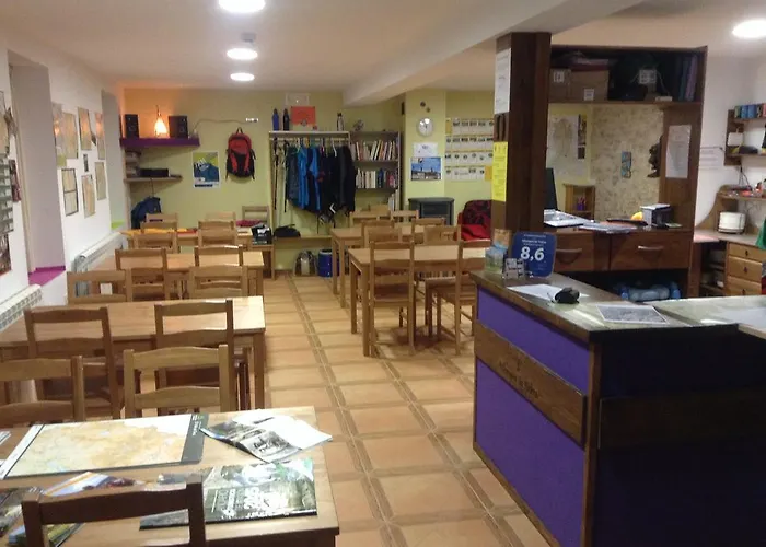 Auberge de jeunesse De Yebra *